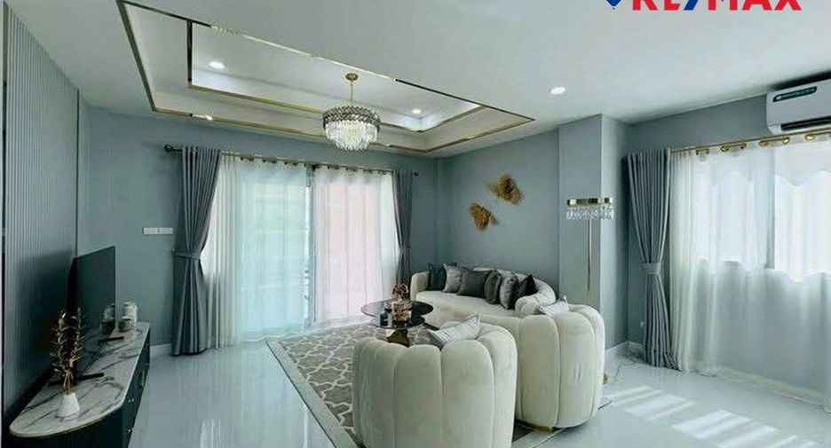 Casa en venta de 4 habitaciones en North Pattaya, Pattaya