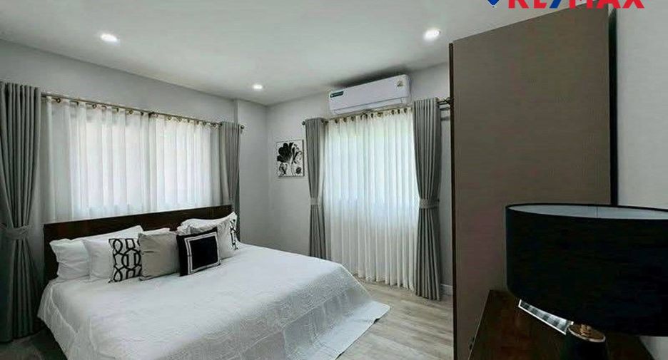 Casa en venta de 4 habitaciones en North Pattaya, Pattaya