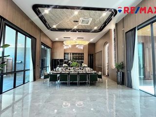 For sale 5 bedrooms house in Bang Lamung, Chonburi