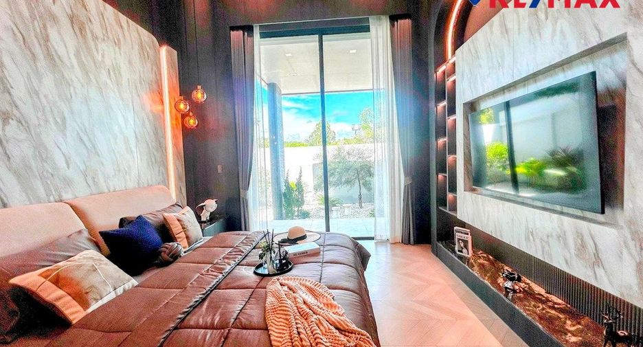 For sale 5 bedrooms house in East Pattaya, Pattaya