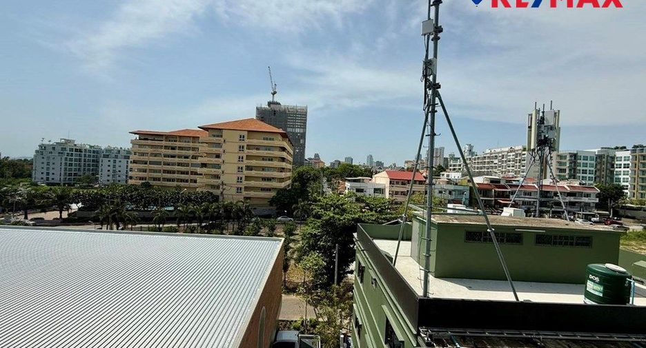 For sale 1 bed condo in Pratumnak, Pattaya