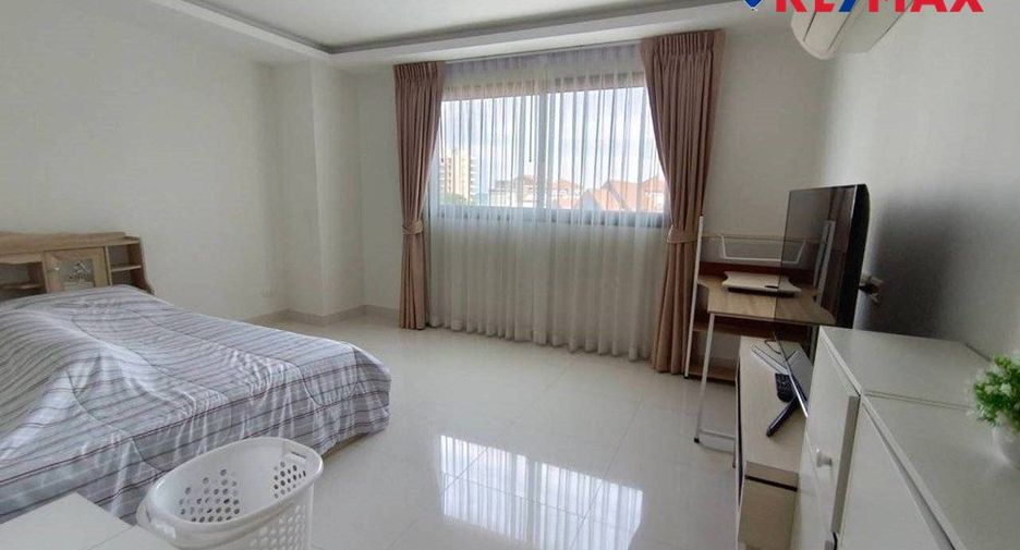 For sale 3 bedrooms condo in North Pattaya, Pattaya
