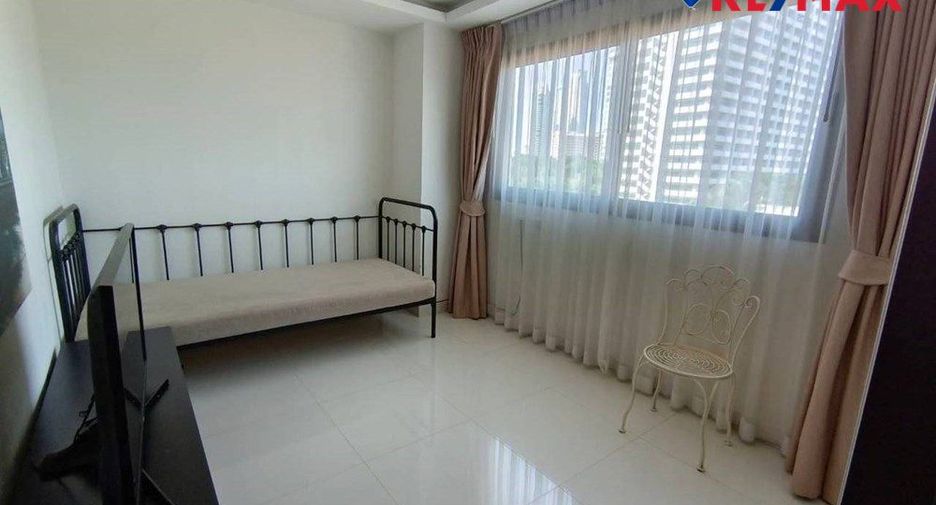 For sale 3 bedrooms condo in North Pattaya, Pattaya