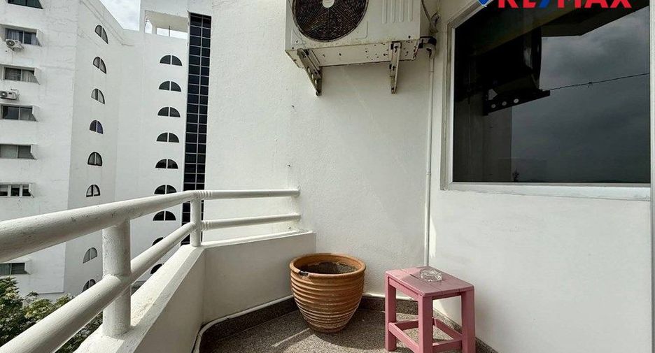 For sale studio condo in Sattahip, Chonburi