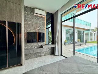 For sale 4 bedrooms house in Bang Lamung, Chonburi