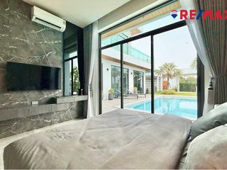 For sale 4 bedrooms house in Bang Lamung, Chonburi