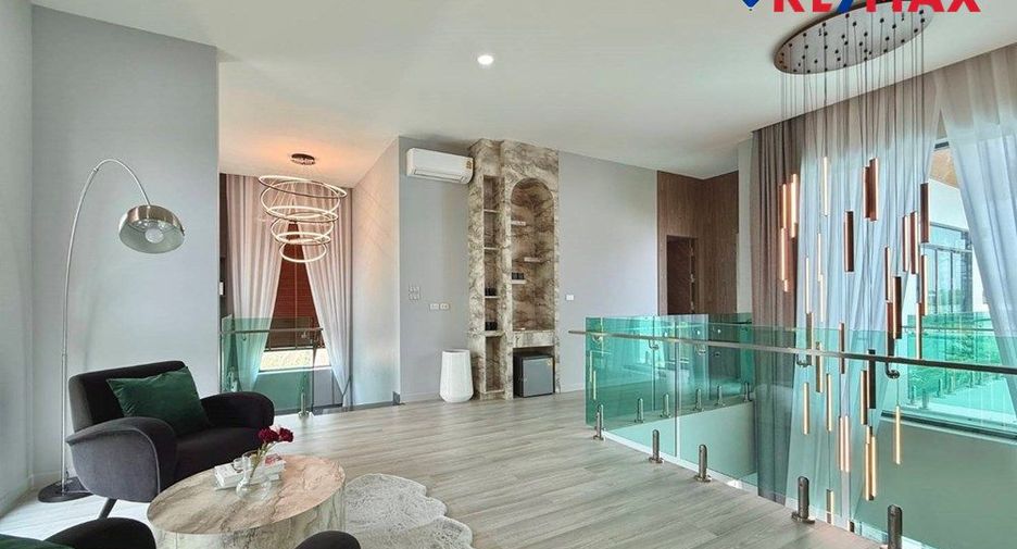 Casa en venta de 4 habitaciones en East Pattaya, Pattaya