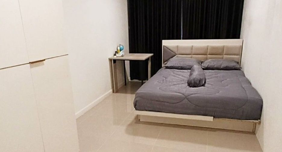 Local comercial en venta de 3 habitaciones en Bang Phli, Samut Prakan