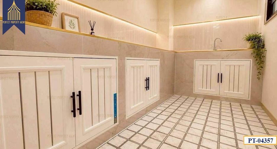 For sale 2 bedrooms townhouse in Bang Bua Thong, Nonthaburi
