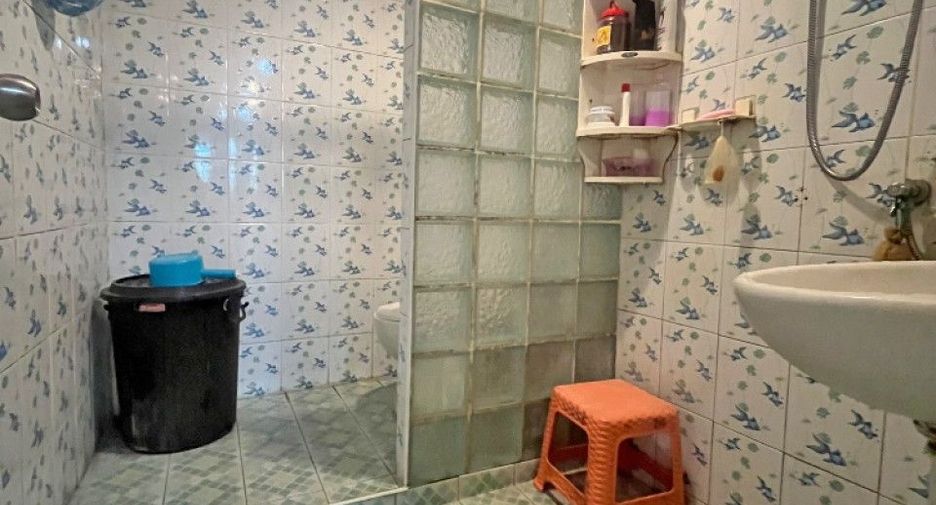Продажа 3 спальни дом в Bang Pakong, Чаченгсау