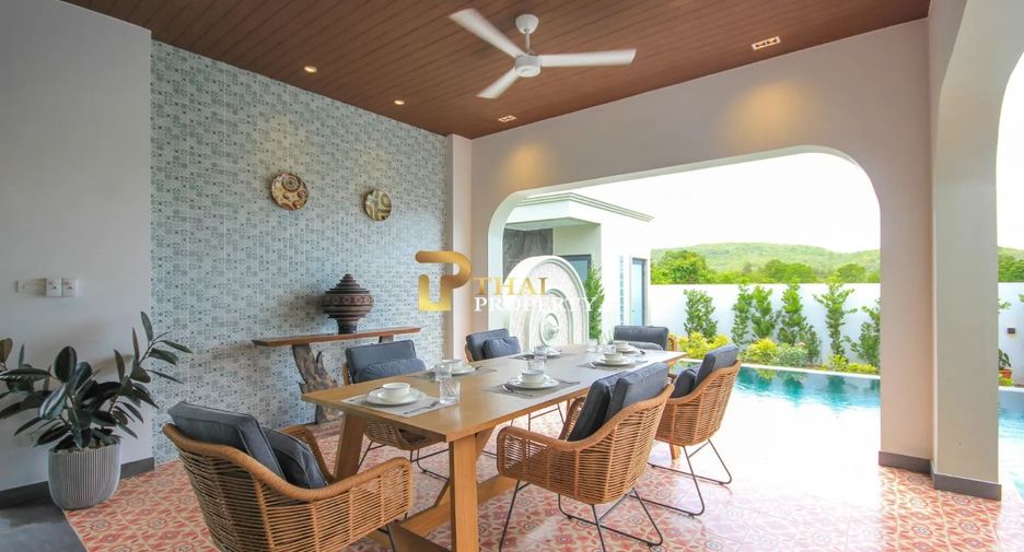 Villa zum Kauf mit 3 Zimmer in Hua Hin, Prachuap Khiri Khan