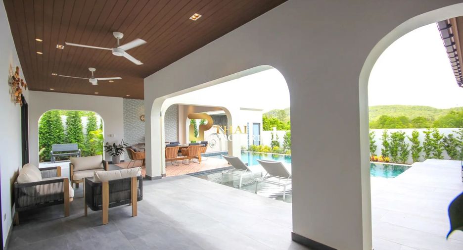 Villa zum Kauf mit 3 Zimmer in Hua Hin, Prachuap Khiri Khan