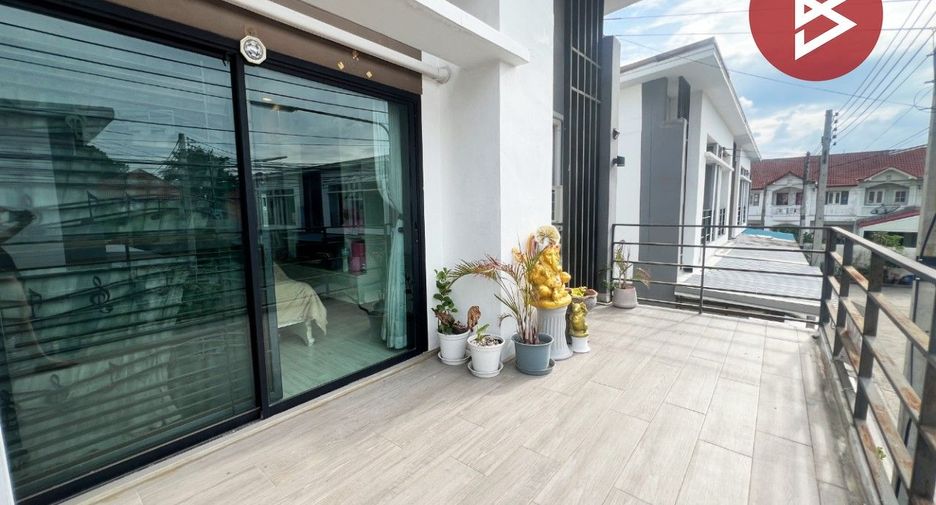 出售 4 卧室 联排别墅 在 Krathum Baen, Samut Sakhon