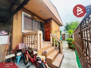 For sale 3 bedrooms house in Khan Na Yao, Bangkok