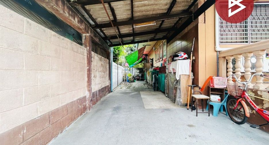 Haus zum Kauf mit 3 Zimmer in Khan Na Yao, Bangkok