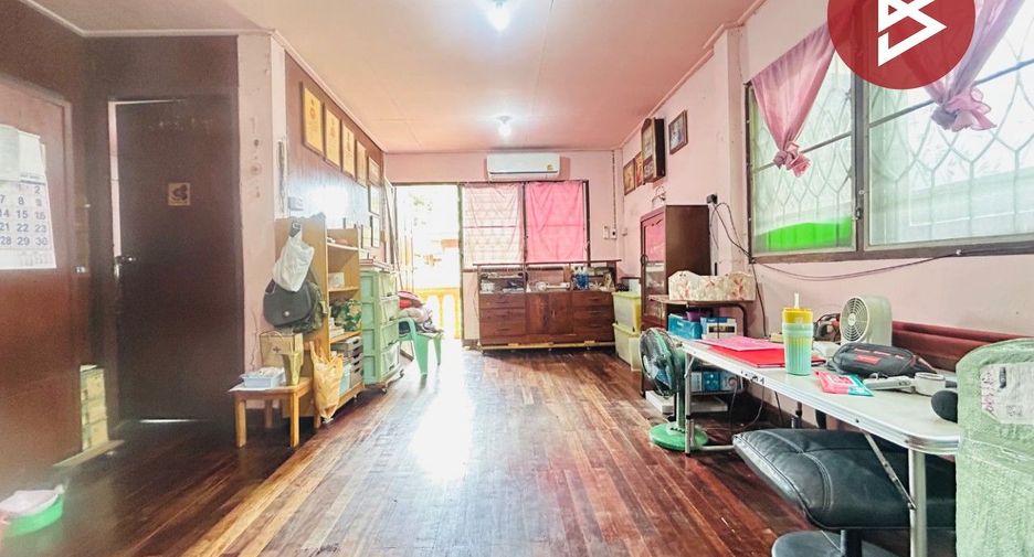 Haus zum Kauf mit 3 Zimmer in Khan Na Yao, Bangkok