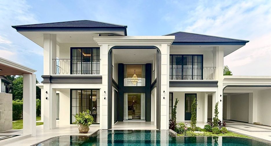 Villa en venta de 6 habitaciones en Saraphi, Chiang Mai