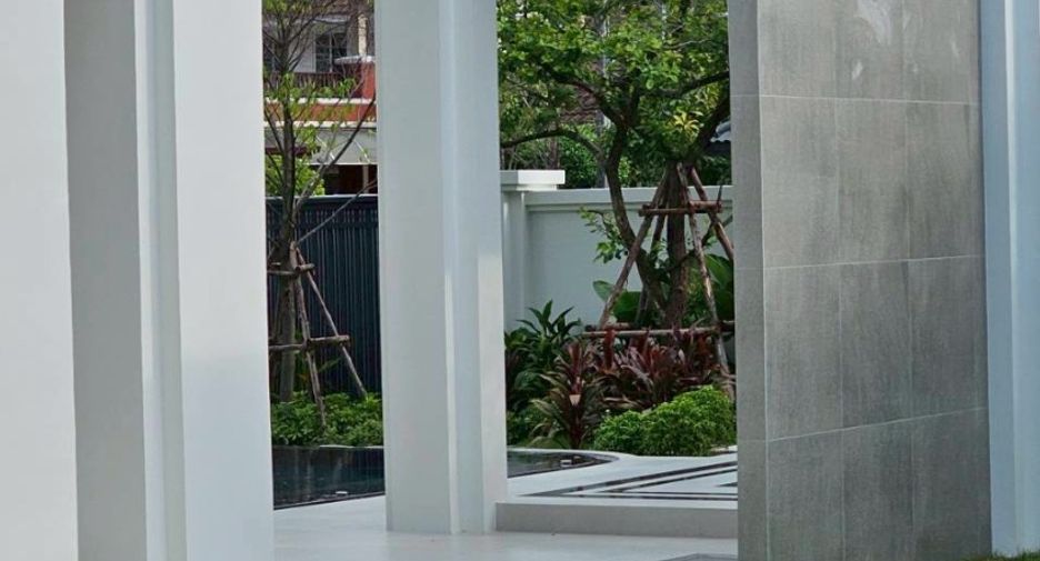 Villa en venta de 6 habitaciones en Saraphi, Chiang Mai