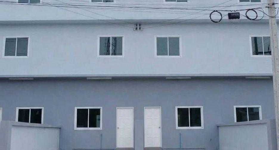 À vendre 4 chambres local commercial à Si Racha, Chonburi