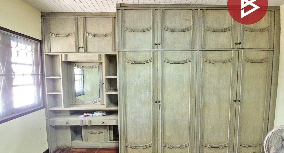 À vendre 2 chambres maison de ville à Mueang Nonthaburi, Nonthaburi