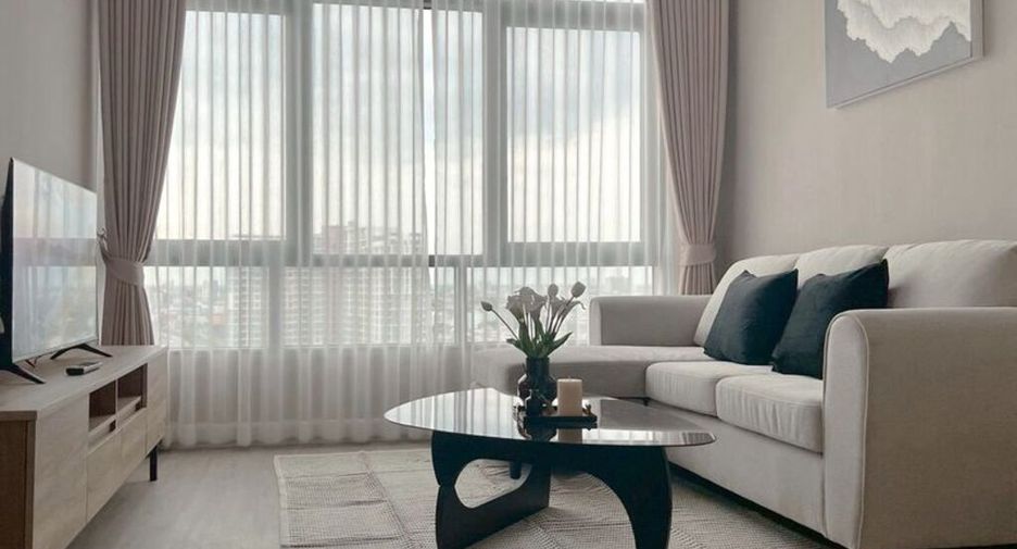 For rent 2 bedrooms condo in Bang Sue, Bangkok
