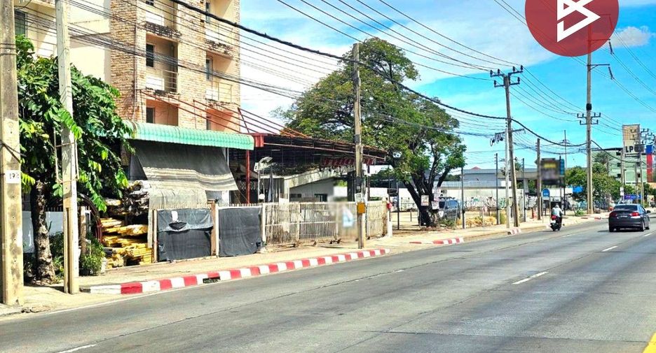 Local comercial en venta de 4 habitaciones en Lat Krabang, Bangkok