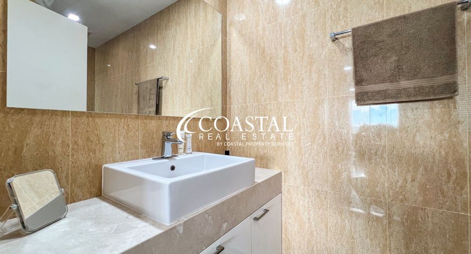 For sale 2 bedrooms condo in Pratumnak, Pattaya