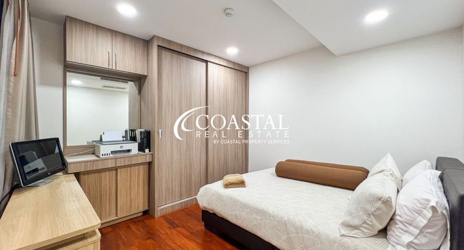 For sale 2 bedrooms condo in Pratumnak, Pattaya