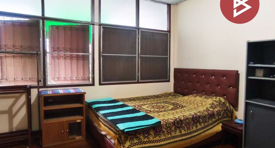 出售 4 卧室 独立屋 在 Chatuchak, 曼谷