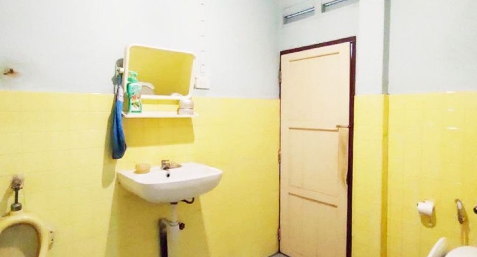 出售 4 卧室 独立屋 在 Chatuchak, 曼谷