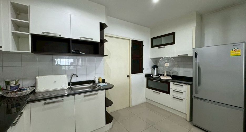 Condo en alquiler de 3 habitaciones en Mueang Nonthaburi, Nonthaburi