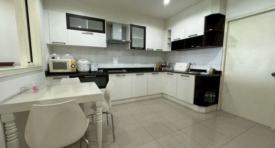 Condo en alquiler de 3 habitaciones en Mueang Nonthaburi, Nonthaburi