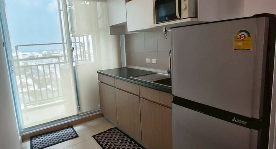 Wohnung zur Miete mit 1 Zimmer in Huai Khwang, Bangkok