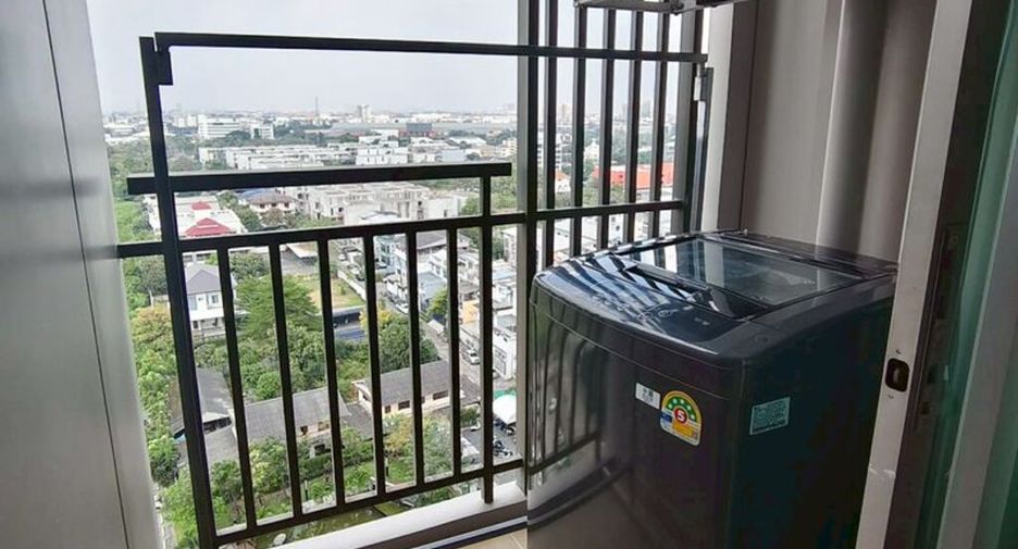 Wohnung zur Miete mit 1 Zimmer in Huai Khwang, Bangkok