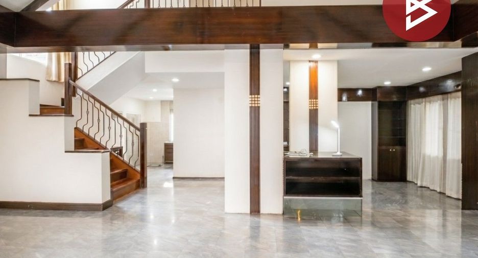 Haus zur Miete und zum Kauf mit 5 Zimmer in Mueang Khon Kaen, Khon Kaen