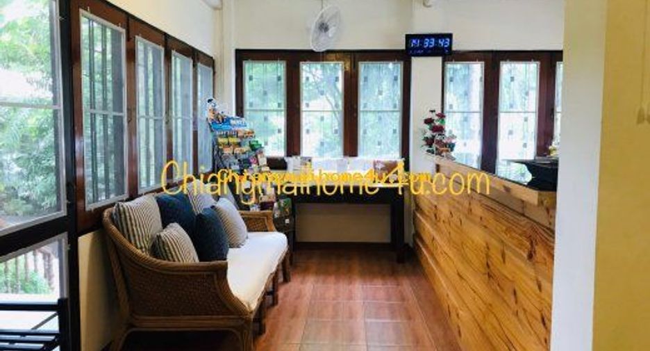 For rent 5 bedrooms house in Mueang Chiang Mai, Chiang Mai