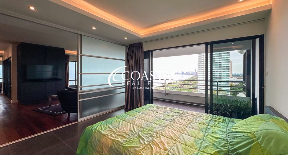 For sale 3 bedrooms condo in Sattahip, Chonburi