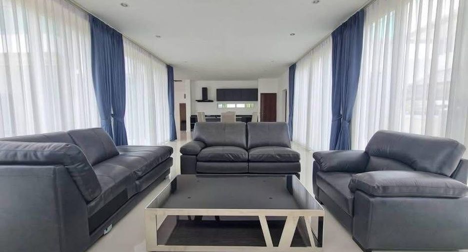 Villa en venta de 5 habitaciones en North Pattaya, Pattaya