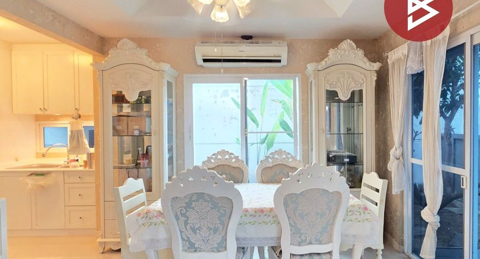 Casa en venta de 3 habitaciones en Bang Phli, Samut Prakan