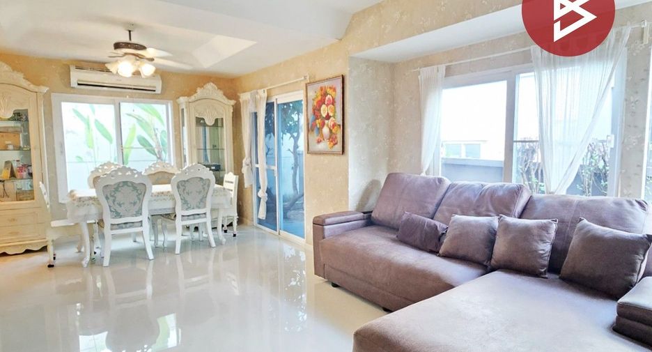 Casa en venta de 3 habitaciones en Bang Phli, Samut Prakan