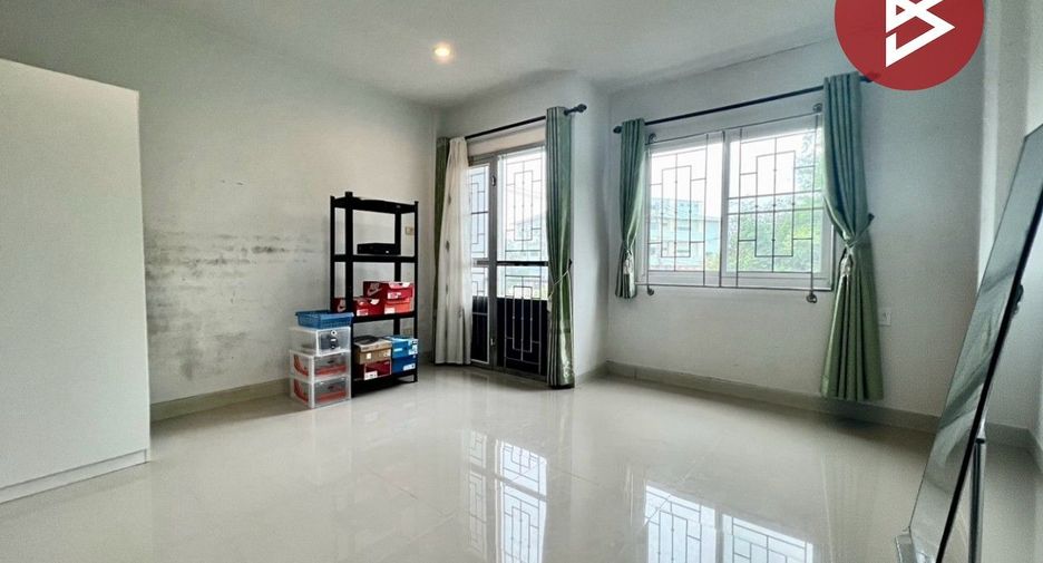 Casa adosada en venta de 2 habitaciones en Mueang Chon Buri, Chonburi