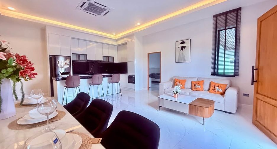 Villa en alquiler de 4 habitaciones en East Pattaya, Pattaya