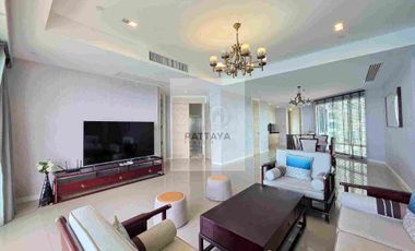 For sale 3 bedrooms condo in Jomtien, Pattaya