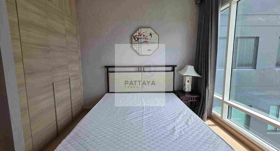 For sale 3 bedrooms condo in Jomtien, Pattaya