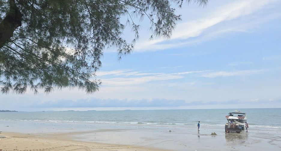 À vendre terrain à Mueang Rayong, Rayong