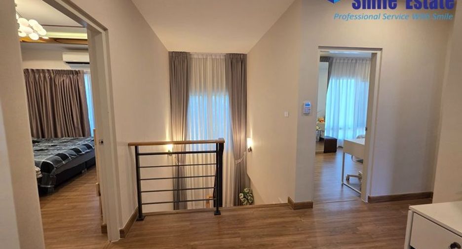 Haus zur Miete mit 4 Zimmer in Bang Phli, Samut Prakan