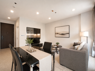 Condo en venta de 2 habitaciones en Khlong Toei, Bangkok