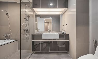 For sale 2 bedrooms condo in Khlong Toei, Bangkok