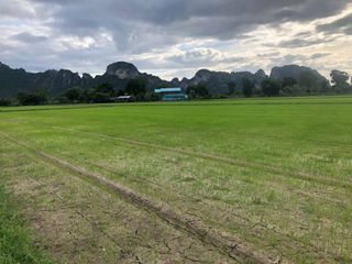 Terreno en venta en Khao Yoi, Phetchaburi