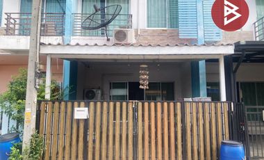 For sale 3 bedrooms townhouse in Mueang Samut Sakhon, Samut Sakhon